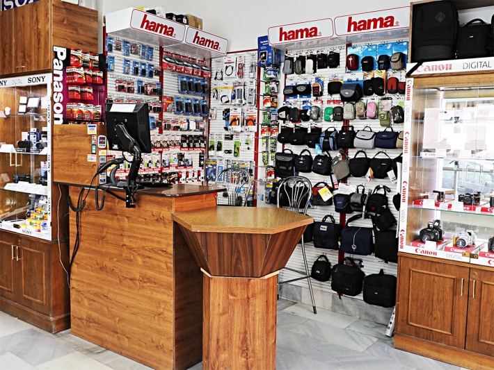 VIDEOKAMERY CZ: Pult, Pokladna a stojany Hama VIDEOKAMERY CZ: Pult, Pokladna a stojany Hama