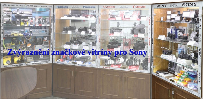 Zvýrazněná vitrína Sony v prodejně VIDEOKAMERY CZ Zvýrazněná vitrína Sony v prodejně VIDEOKAMERY CZ